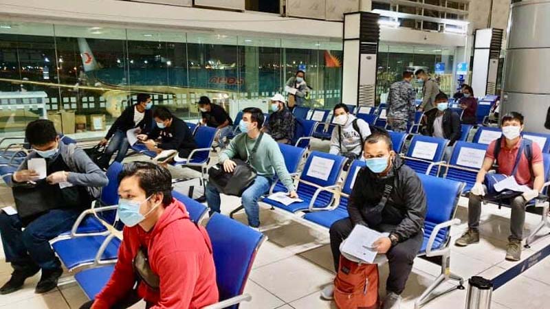 PhilHealth ‘can’t force OFWs to pay’ premium, no effect on OEC for Filipinos in UAE, worldwide